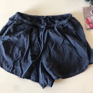 navy blue brandy Melville shorts